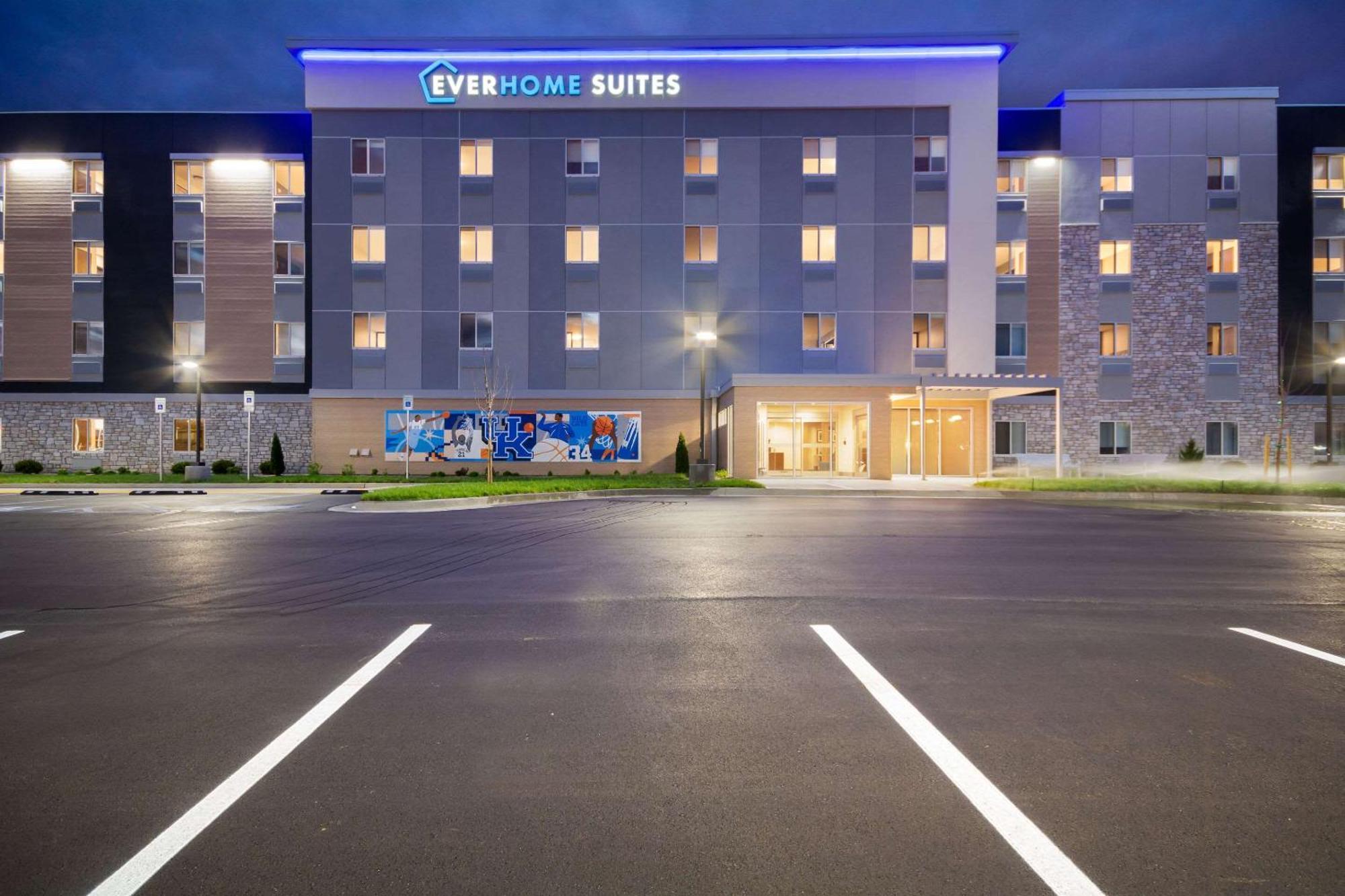 Everhome Suites Lexington - Horse Park מראה חיצוני תמונה